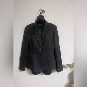 Le Suit Black Blazer